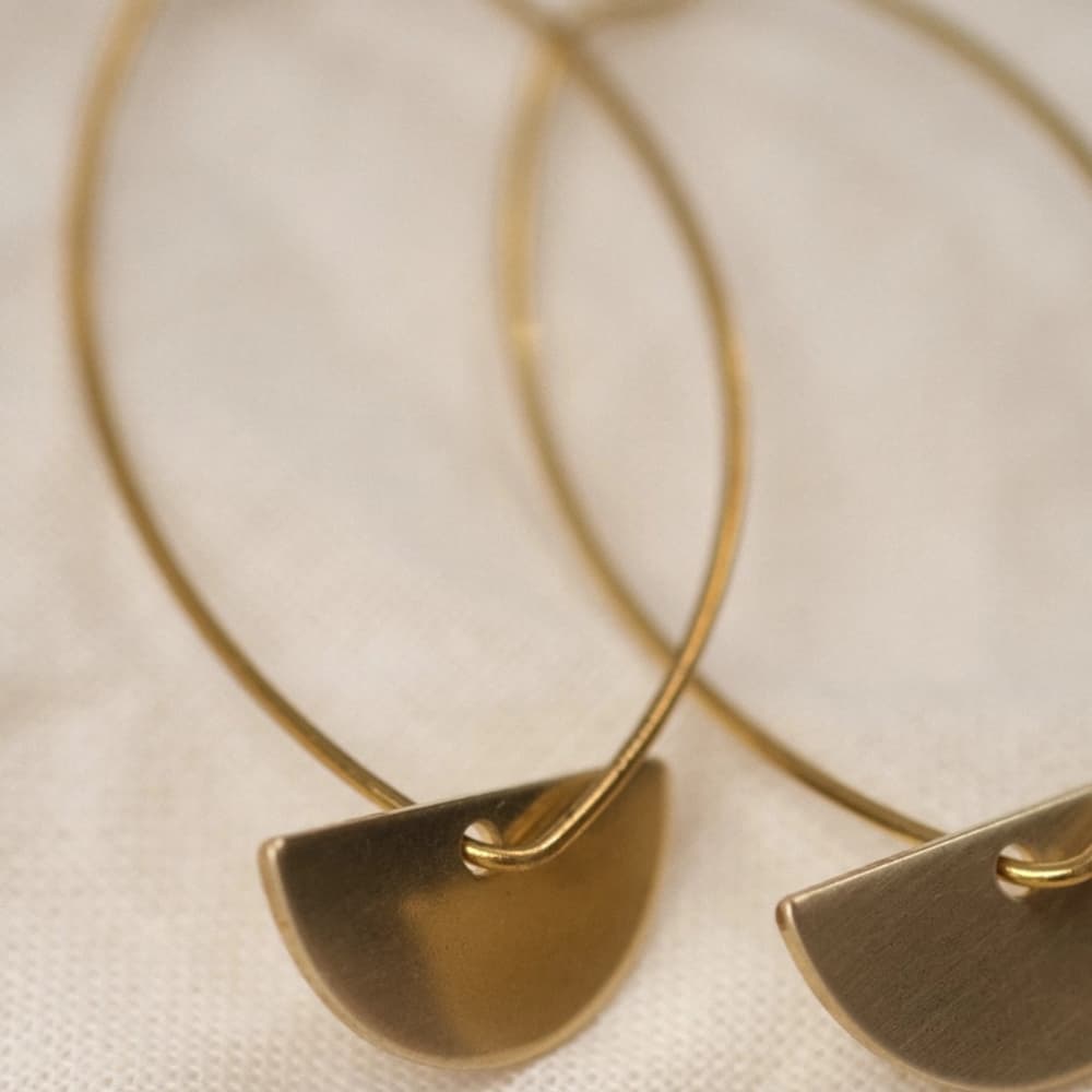 Tilda Zeitlos | Nachhaltige Ringe | Half Circle - Creolen