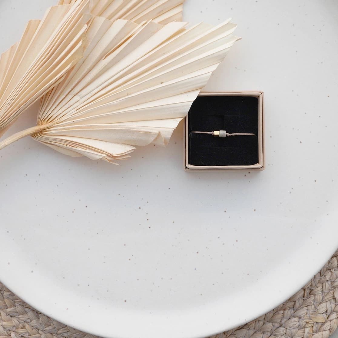 Tilda Zeitlos | Nachhaltiger Armschmuck | Juna Armband