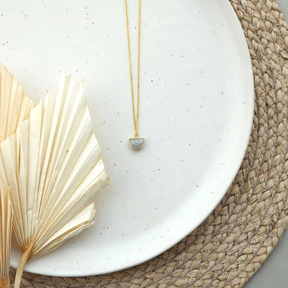 Tilda Zeitlos | Nachhaltige Halsketten | Luna Halskette