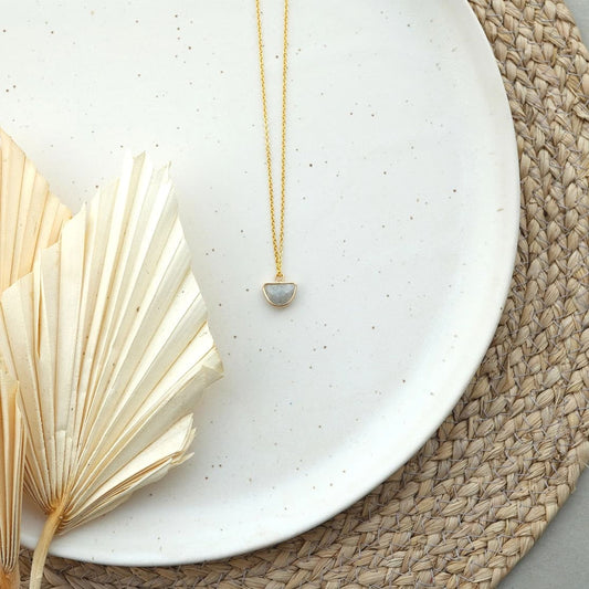 Tilda Zeitlos | Nachhaltige Halsketten | Luna Halskette