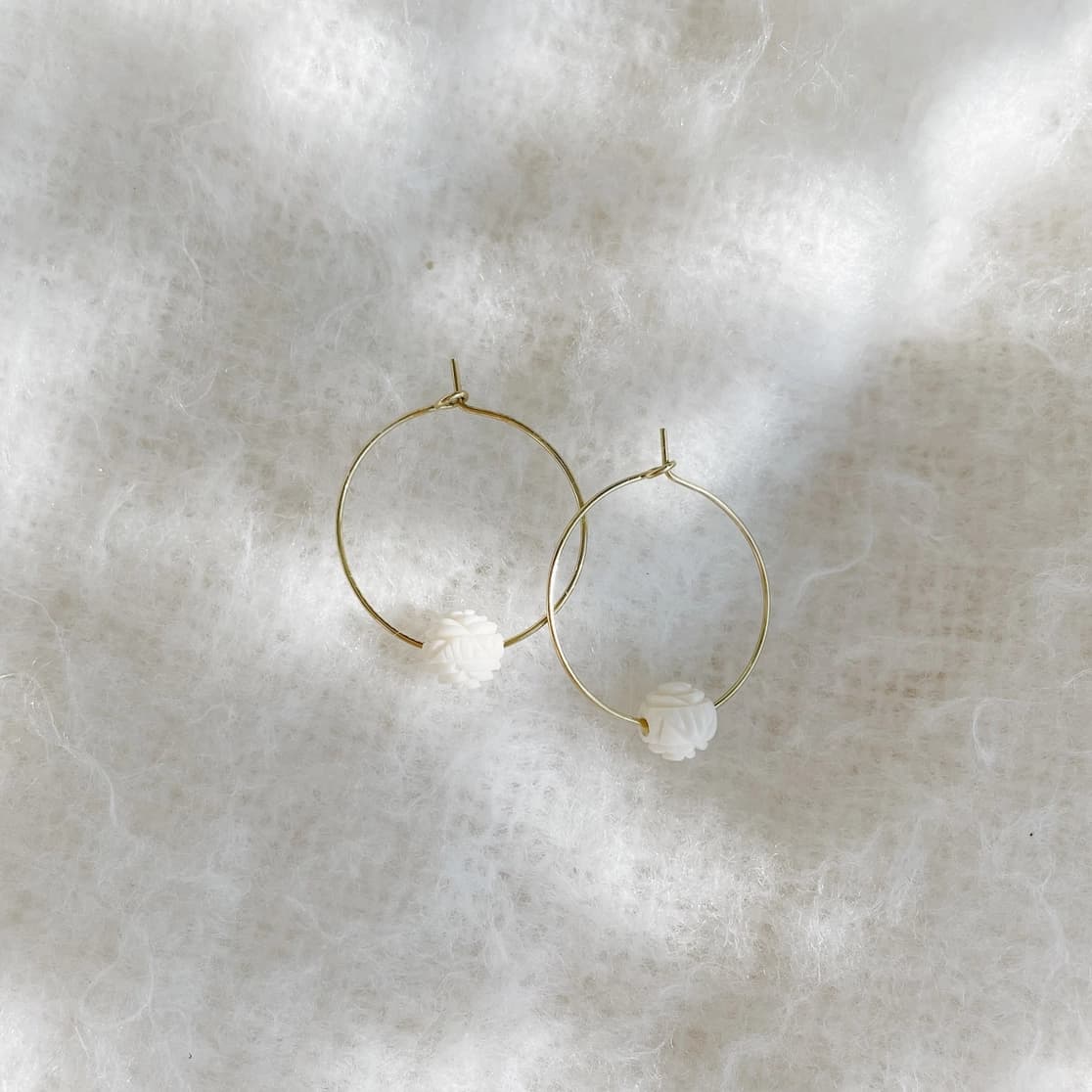 Tilda Zeitlos | Nachhaltige Ringe | Blooma Creolen