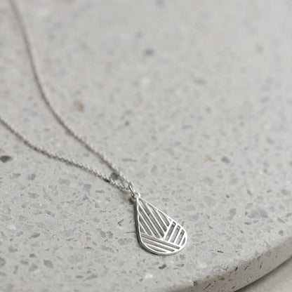 Tilda Zeitlos | Nachhaltige Halsketten | Tropfen Halskette