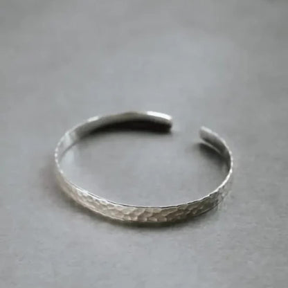 Tilda Zeitlos | Nachhaltiger Armschmuck | Agra Armreif