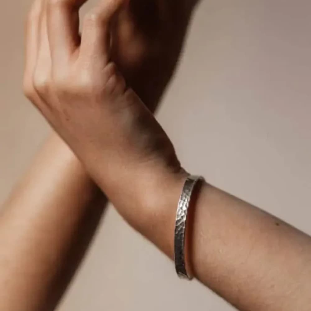 Tilda Zeitlos | Nachhaltiger Armschmuck | Agra Armreif